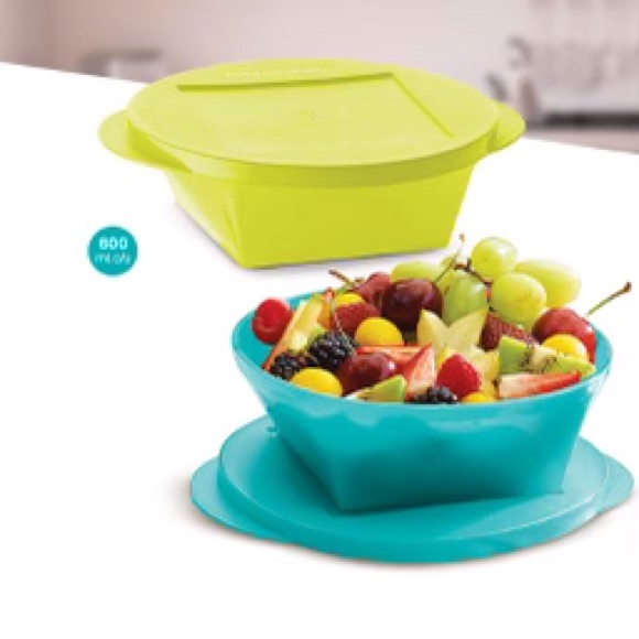 Tupperware  Microwave Reheatable Bowl Set of 2  Blue & Lemon Color - Picture 4 of 6